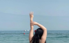 女人高潮喷潮免费毛片